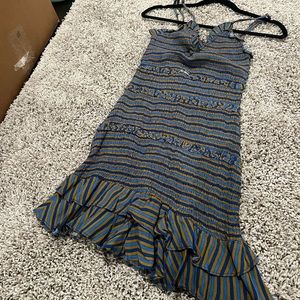 Olivaceous dress, gorgeous and only worn once!